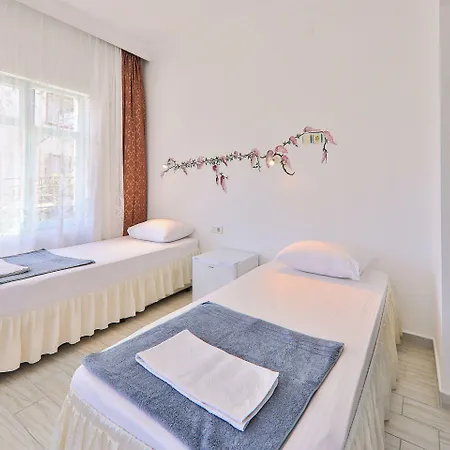 Santosa 3* Kas