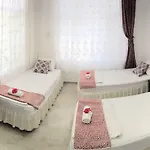 Santosa Pensión Kaş