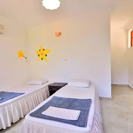 Santosa 3* Kas